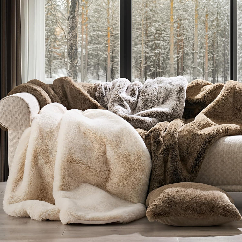 Faux Chinchilla Fur Throw Blanket, 50"x60", Arctic White