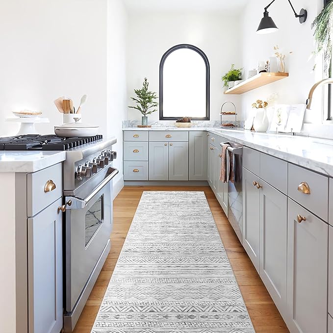 Moroccan 2'6"x8' Kitchen Runner Rug- Washable Rugs - Image 2