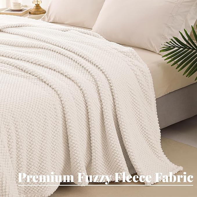 Whale Flotilla King Size Fuzzy Fleece Blanket - Image 5