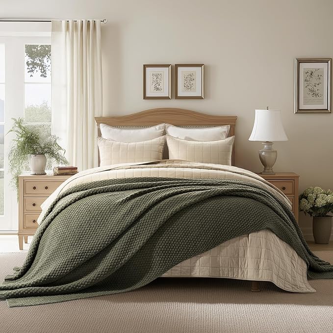 EVERGRACEHOME Chunky Chenille Knit Throw Blanket by EVERGRACEHOME