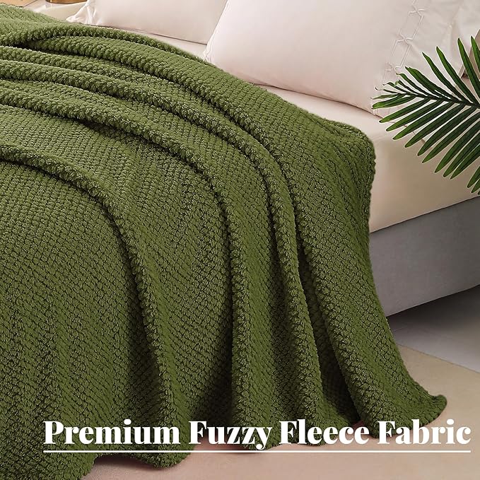 Whale Flotilla Queen Size Fuzzy Fleece Blanket, Fluffy Warm Soft Jacquard Bed - Image 5