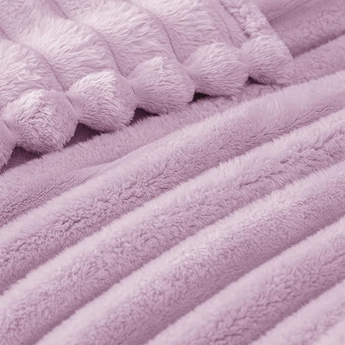 Exclusivo Mezcla Queen Size Flannel Fleece Blanket, Super Soft Striped Jacquard - Image 4