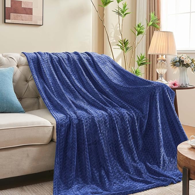 inhand Navy Fleece Queen Blanket - Image 6