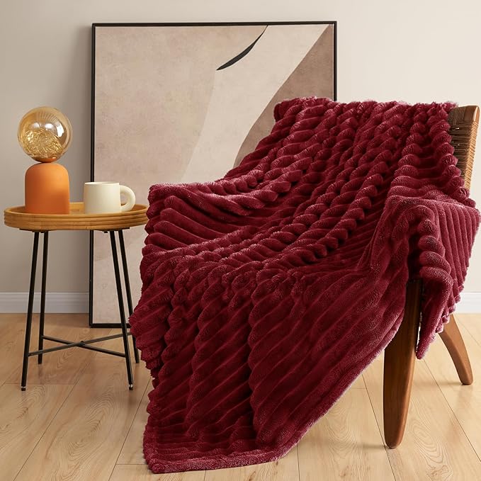 HIMEET Deep Red Ribbed Throw Blanket - Image 9