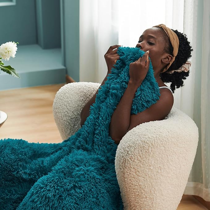 Bedsure GentleSoft Fluffy Turquoise Teal Blankets Queen Size - Image 2
