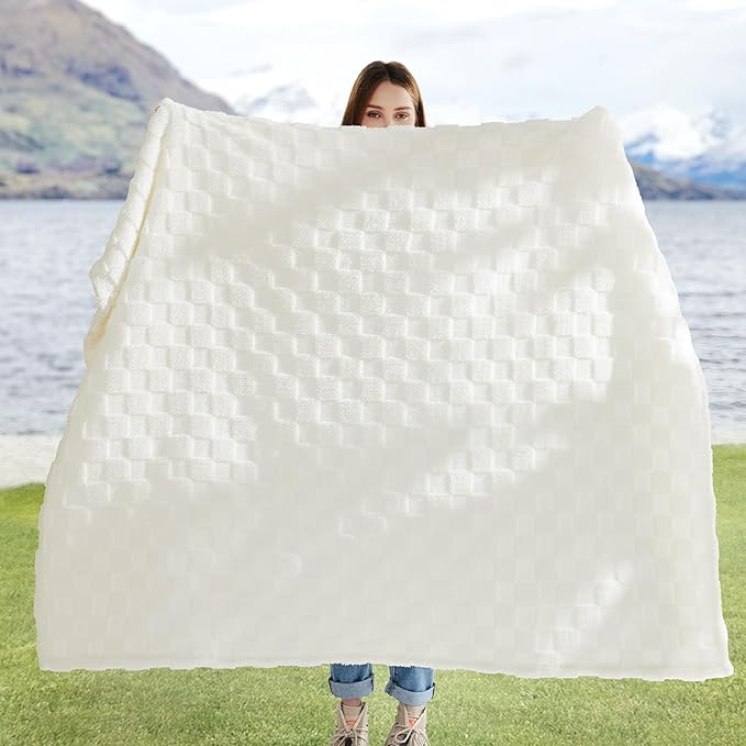 Bedsure GentleSoft Twin Blanket - Image 3