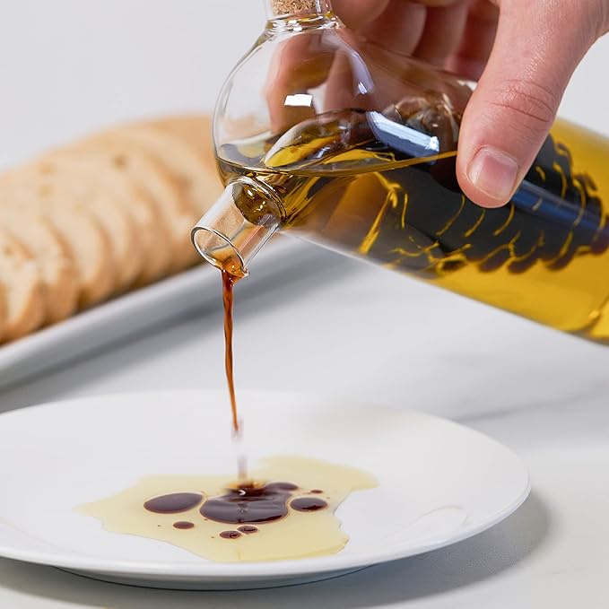 True Napa Olive Oil and Vinegar Cruet - Image 4