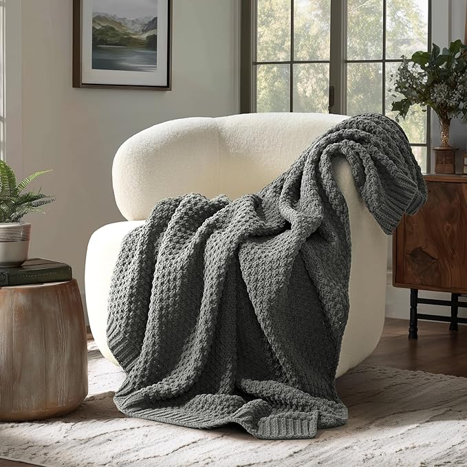 EVERGRACEHOME Chunky Chenille Knit Throw Blanket by EVERGRACEHOME