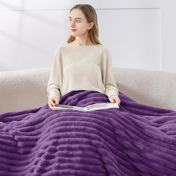 BEDELITE Twin Blanket for Couch & Bed, 300GSM Soft & Warm Fleece Blanket - Image 2