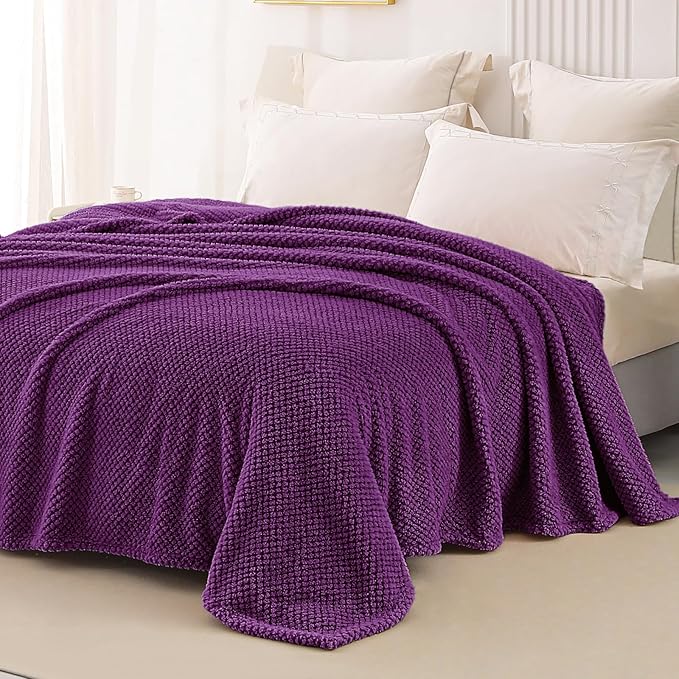 Whale Flotilla King Size Fuzzy Fleece Blanket - Image 4