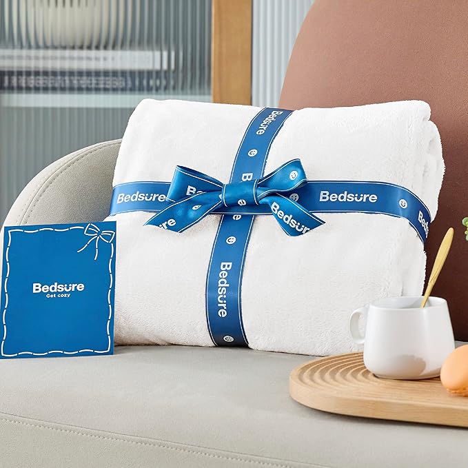 Bedsure GentleSoft Fleece Throw XL Blanket White - Image 7