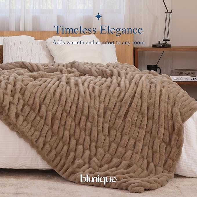 Ultra Soft Cozy Faux Fur Throw Blanket, Fuzzy Plush Thick Bubble Blanket - Image 6