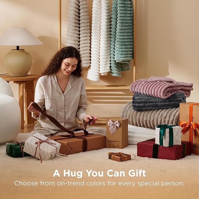 Bedsure GentleSoft Large Fleece Blanket - Image 5