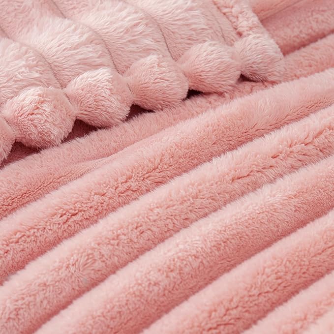 Exclusivo Mezcla Twin Size Flannel Fleece Blanket, Super Soft Striped Jacquard - Image 4