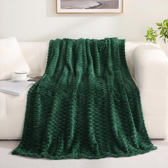 Puncuntex Dark Green Throw Blanket 108"×90" inches Fuzzy 3D Jacquard Decorative - Image 2