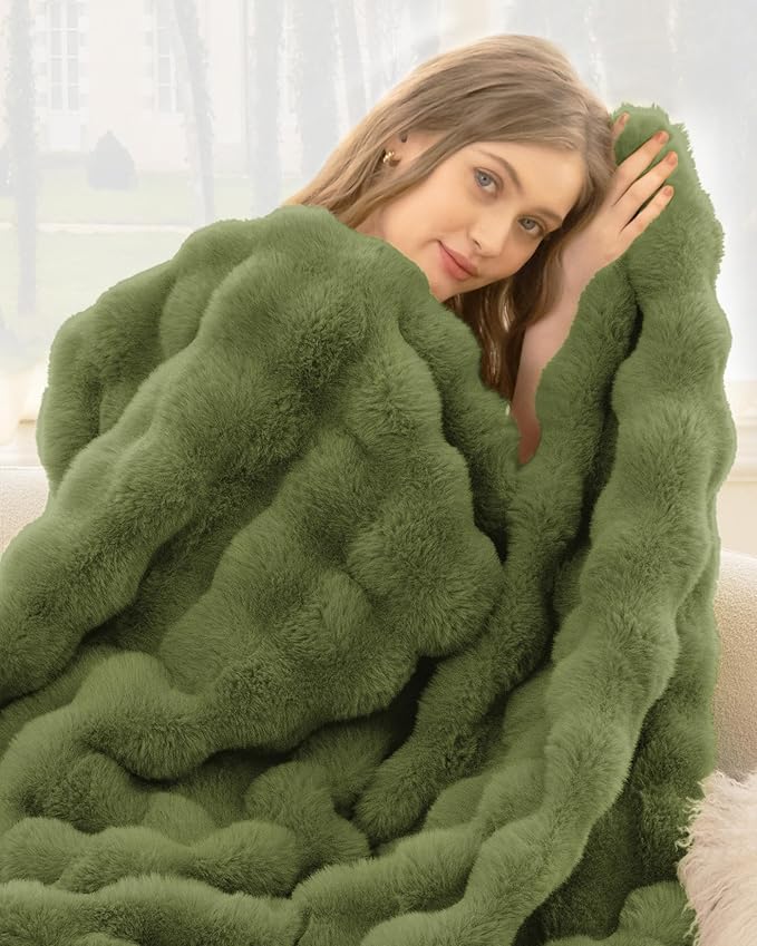 Ultra Soft Cozy Faux Fur Throw Blanket, Fuzzy Plush Thick Bubble Blanket - Image 8