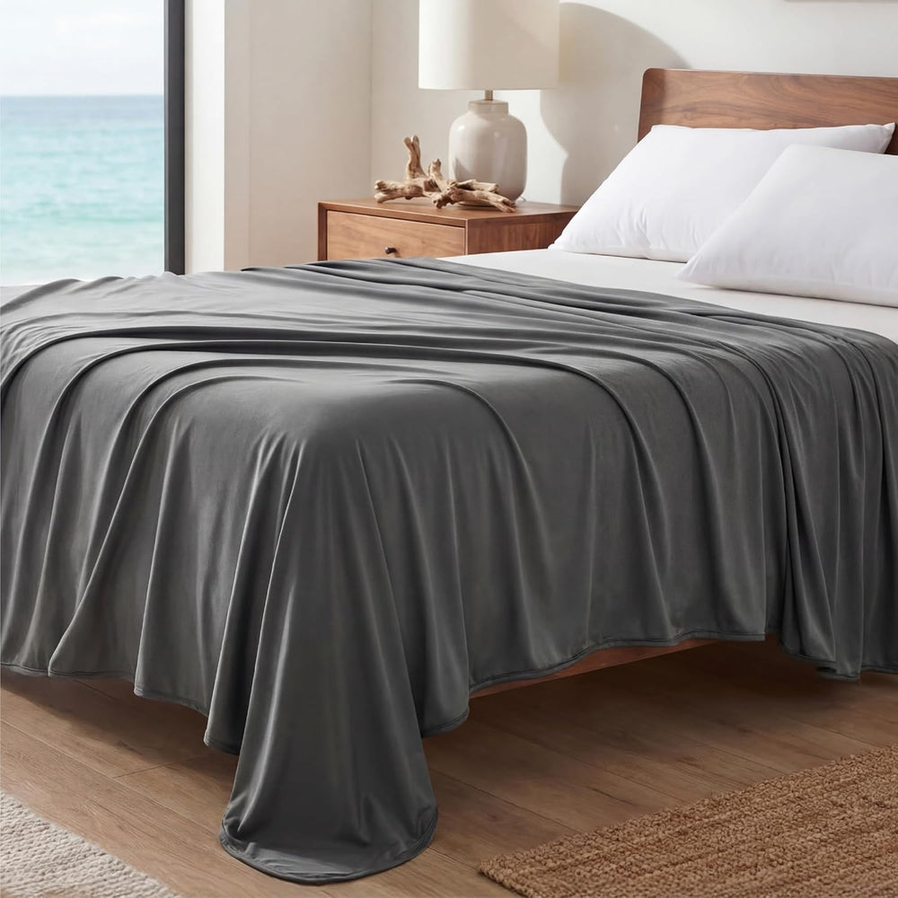 Bedsure Lightweight Cold Blanket for Summer, Bed Cooling Blanket Queen Size f...