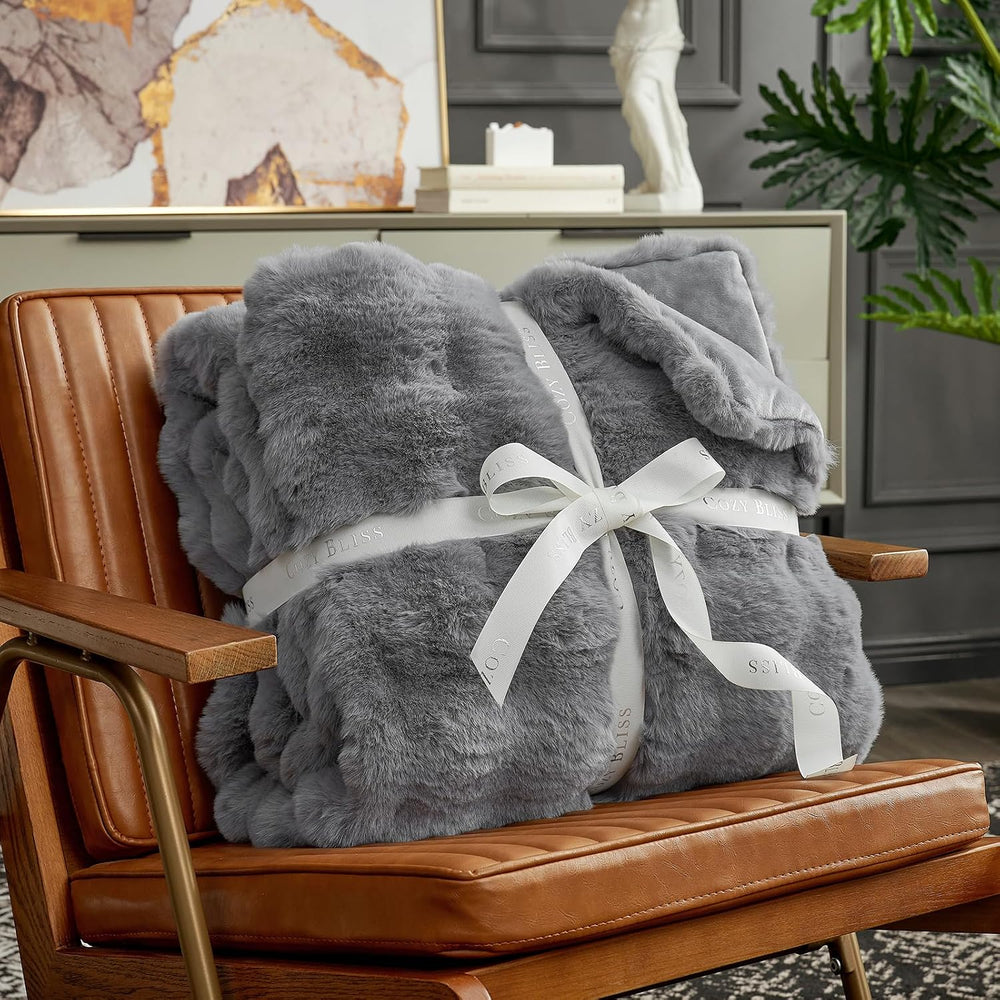 Cozy Bliss Bubble Faux Fur Throw Blanket for Couch, Light Grey, 50"x60&q...