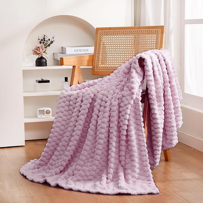 Puncuntex Light Purple Throw Blanket 50"×60" inches Fuzzy 3D Jacquard by Puncuntex