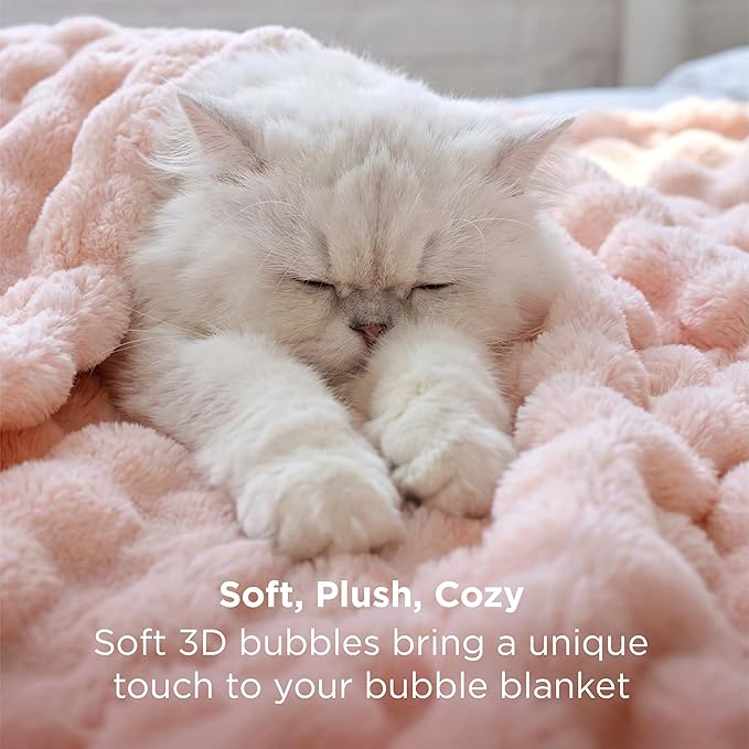Bedsure 3D Fleece Bubble Blanket - Image 3