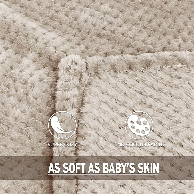 Exclusivo Mezcla Fleece Bed Blanket King Size, Super Soft and Warm Blankets - Image 8