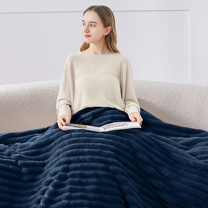 BEDELITE King Size Blanket for Bed, 300GSM Soft & Warm Fleece Blanket, - Image 3