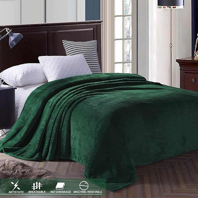 Exclusivo Mezcla Fleece Bed Blanket Twin Size, Super Soft and Warm Blankets - Image 3