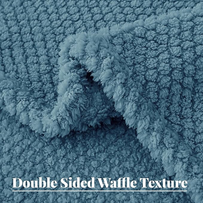 Whale Flotilla Twin Size Fuzzy Fleece Blanket, Fluffy Warm Soft Jacquard Bed - Image 6
