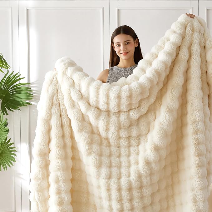 COOVA Faux Fur Throw Blanket for Couch, Cozy Soft and Fuzzy Plush Rabbit Fur - Image 4