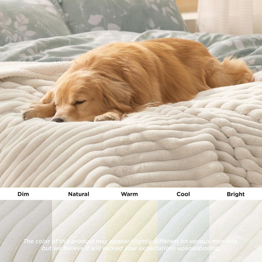 Bedsure ComfyFleece® Waterproof Blanket for Bed, King（86"x108"） Cream