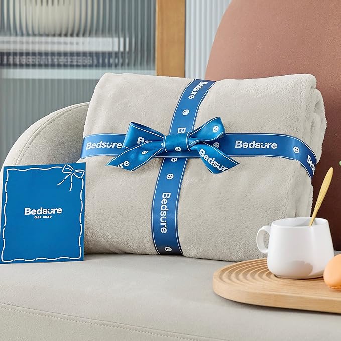 Bedsure GentleSoft Fleece Throw XL Blanket Linen - Image 6