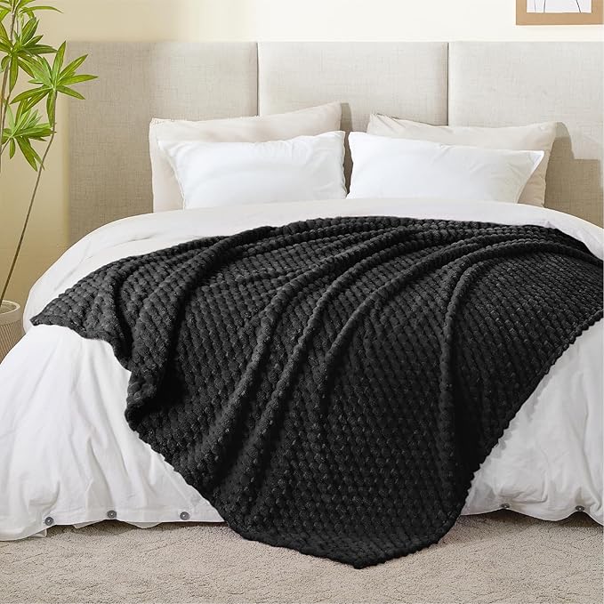 BEDELITE Fleece Throw Blanket for Couch & Bed - Image 5
