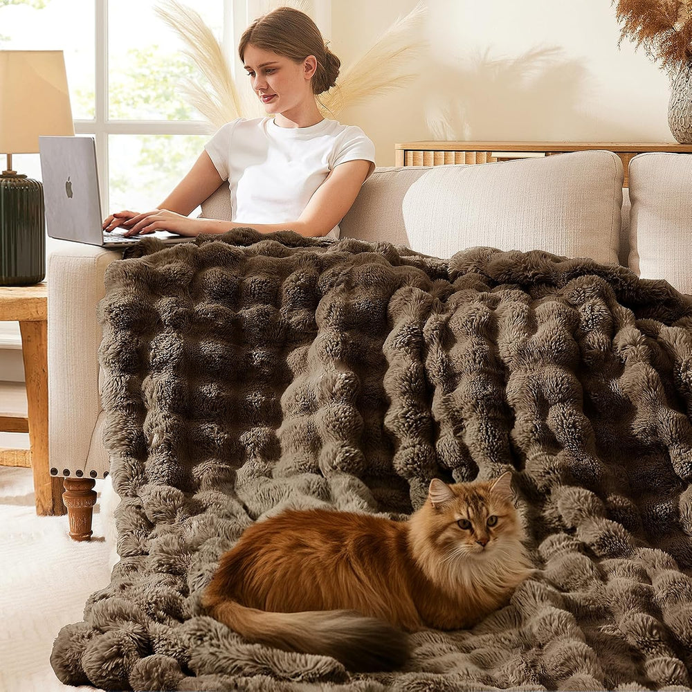 L'AGRATY Faux Rabbit Fur Throw Blanket for Couch, 60'' x 80'&...