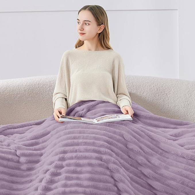BEDELITE Twin Blanket for Couch & Bed, 300GSM Soft & Warm Fleece Blanket - Image 3