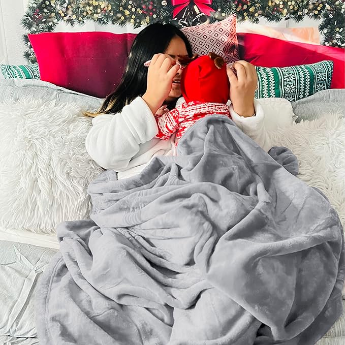 Bedsure GentleSoft Fleece Throw Blanket - Image 5