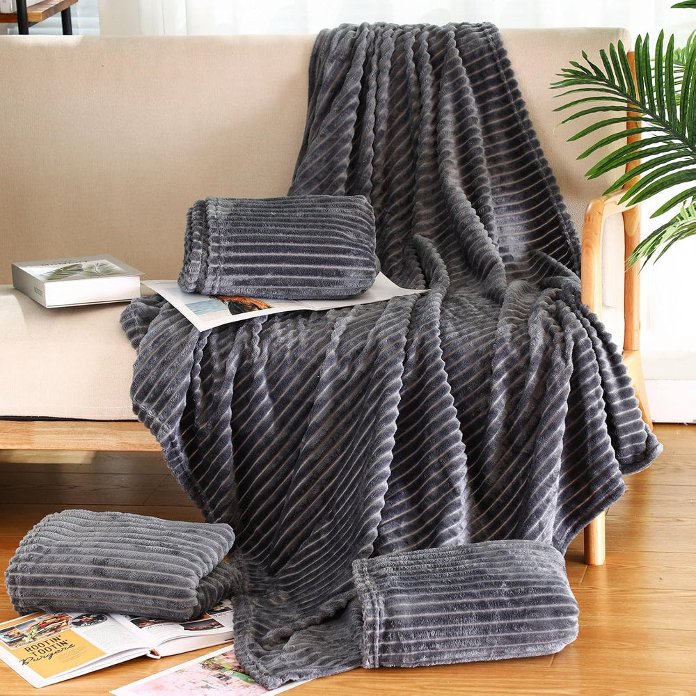 Buryeah 50 x 60 Inches Fleece Throw Blanket Soft Cute Warm Plush Flannel Fluf...