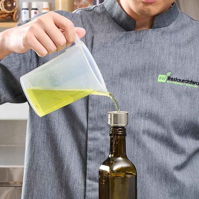 Restaurantware RW Base 16.9 Ounce Olive Oil Dispenser 1 Kitchen Oil Dispenser - Image 6