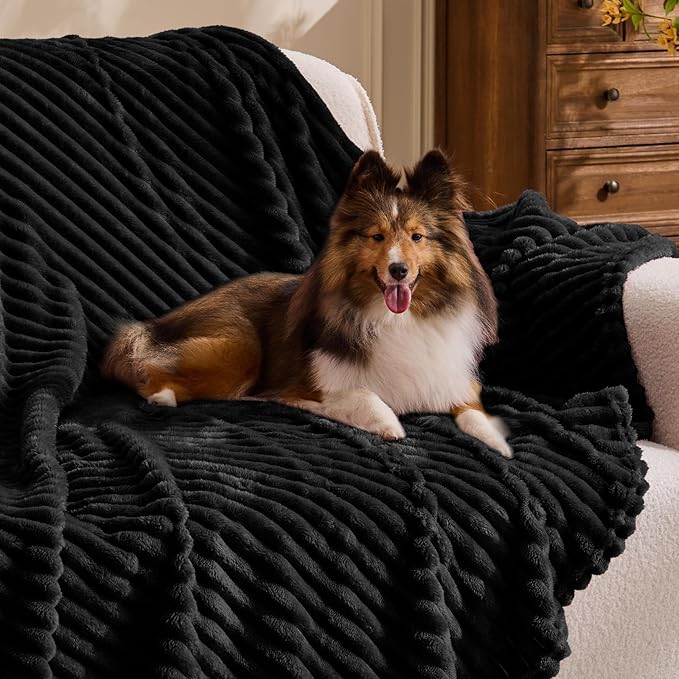 BEDELITE Fleece Blanket Twin Size – 3D Ribbed Jacquard Soft and Warm Decorative - Image 3