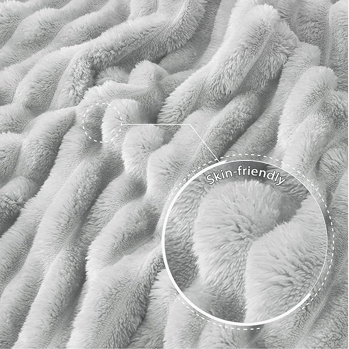 Exclusivo Mezcla California King Size Flannel Fleece Blanket, Super Soft - Image 6