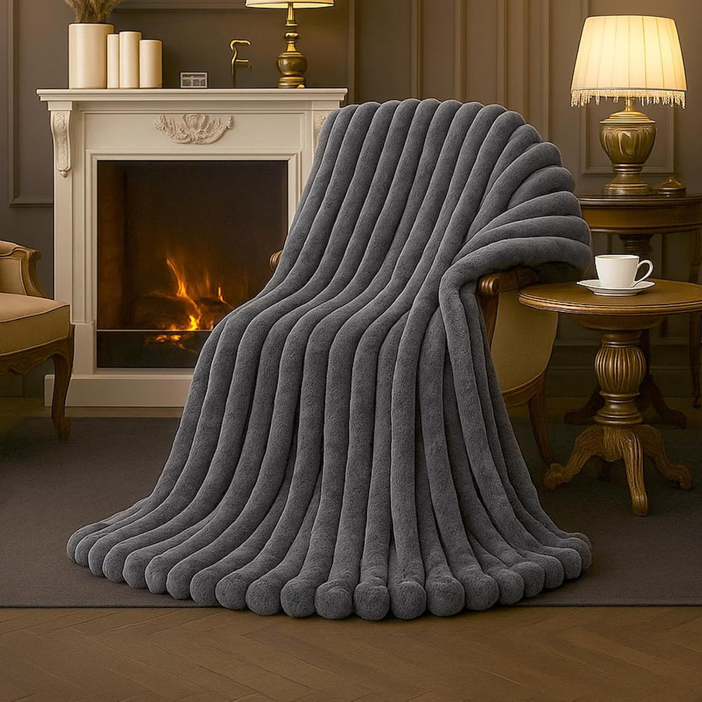 Amélie Home Soft Faux Fur Throw Blanket for Couch, Charcoal Grey, 55"x70...
