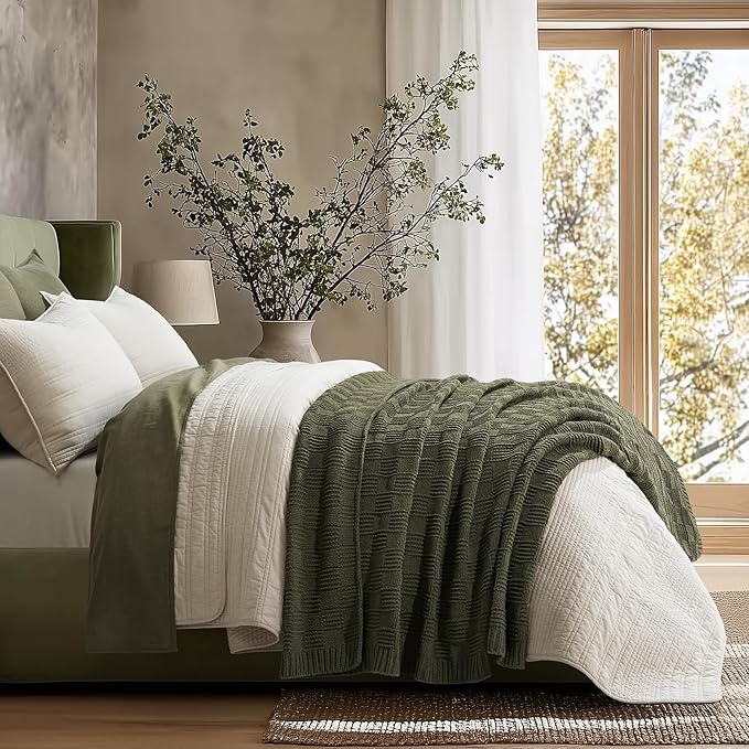 EVERGRACEHOME Modern Checkered Chenille Throw Blanket, Soft Cozy Plaid Knitted - Image 2