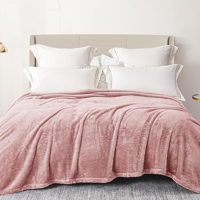 Exclusivo Mezcla Plush Fuzzy Fleece Bed Blanket Queen Size, Super Soft by ExclusivoMezcla