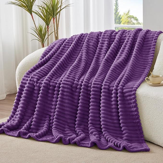 BEDELITE Twin Blanket for Couch & Bed, 300GSM Soft & Warm Fleece Blanket - Image 8
