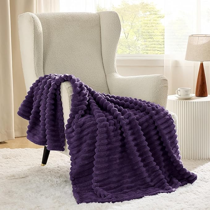 Bedsure GentleSoft Purple Twin Blanket - Image 8
