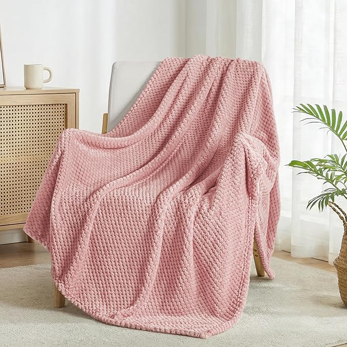 Exclusivo Mezcla Fleece Bed Blanket Twin Size, Super Soft and Warm Blankets - Image 4
