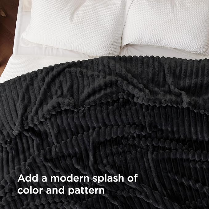Bedsure GentleSoft Black California King Size Blanket - Image 3