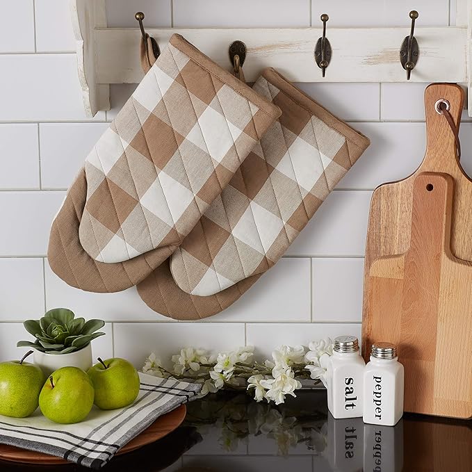 DII Buffalo Check Kitchen Collection, Classic Farmhouse Kitchen Set, Oven Mitt - Image 3