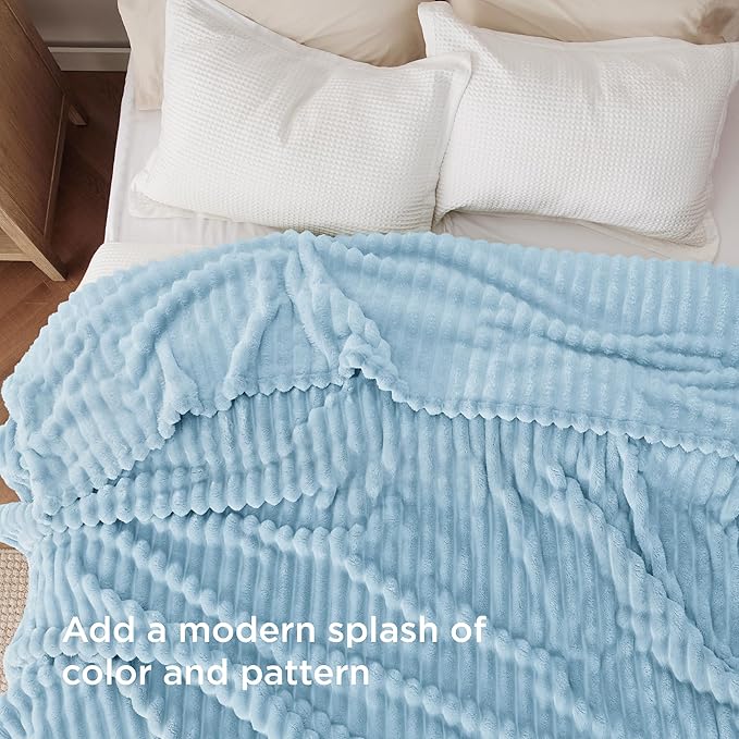 Bedsure GentleSoft Blue California King Size Blanket - Image 3