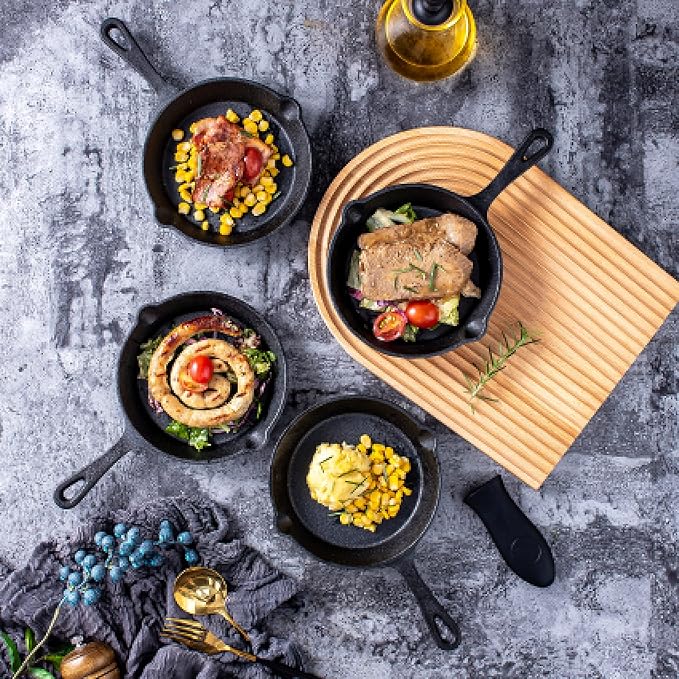 Bruntmor Cast Iron Frying Pan Set of 4-6x4 Inch Black Pre-Seasoned Skillets