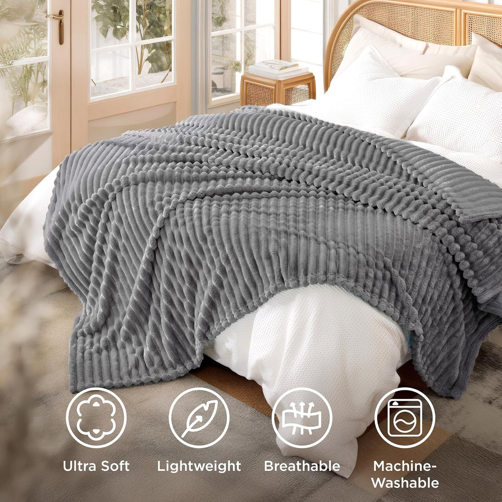 Bedsure Soft Queen Size Blanket for Bed Frost Gray 90"x90"